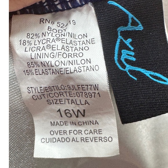 Maxine of Hollywood Women 16W Tropical Floral Swimdress Blue One Piece 9JLFE77W - Picture 5 of 9